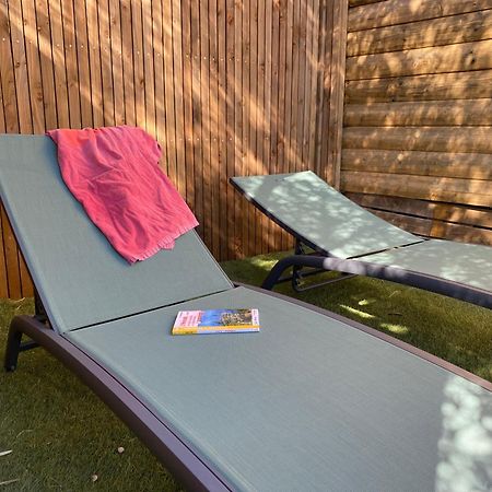 Castelnau-de-Guers Camping Les Amandiers מראה חיצוני תמונה